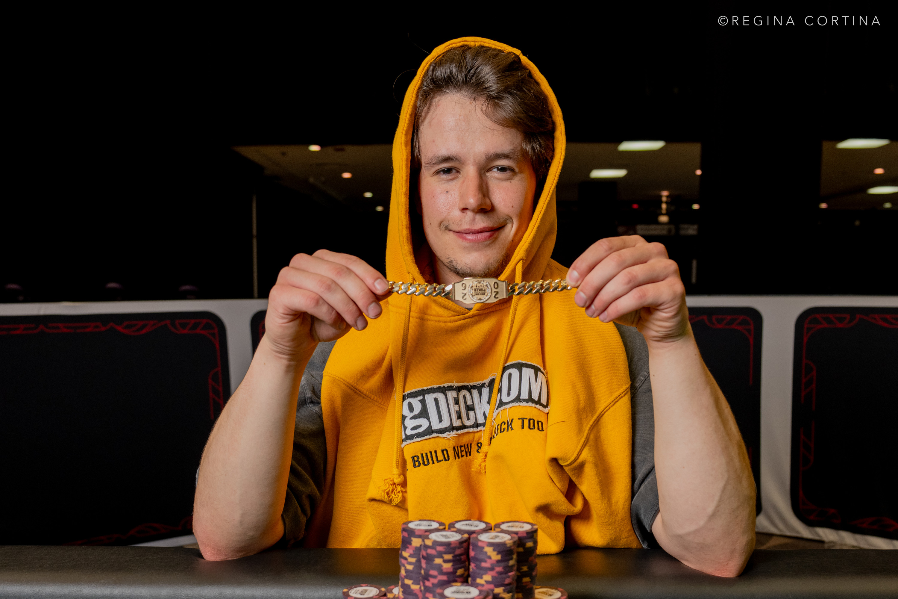 专业解析：Garrett Dwire 在WSOP 2026「夏日储蓄」赛事中的制胜逻辑 - 大发娱乐官网